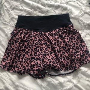 Aerie skort